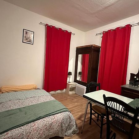 Charmant Studio Avec Balcon Perpignan Eksteriør bilde