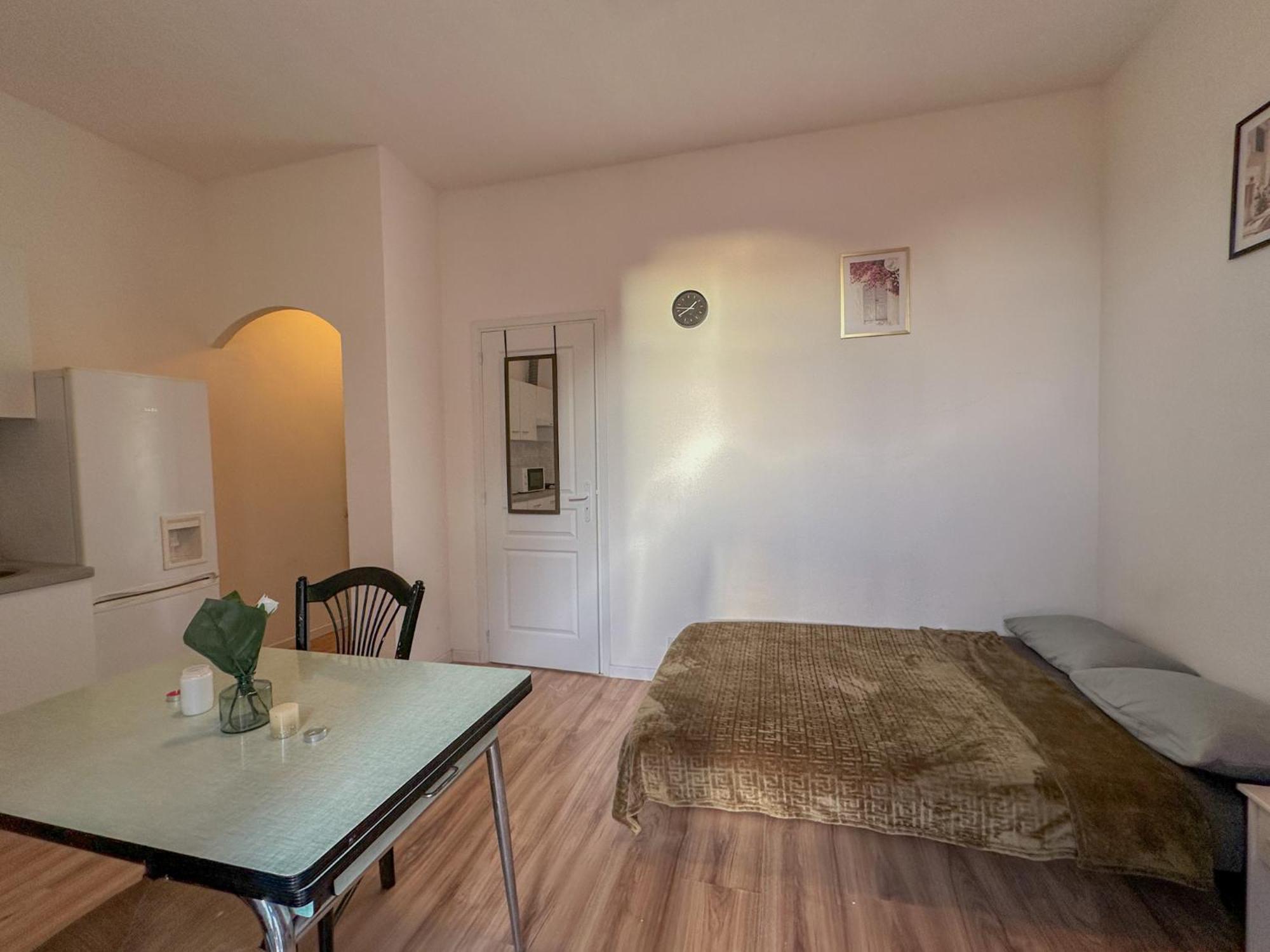 Charmant Studio Avec Balcon Perpignan Eksteriør bilde